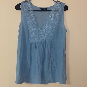 Tank top with lace